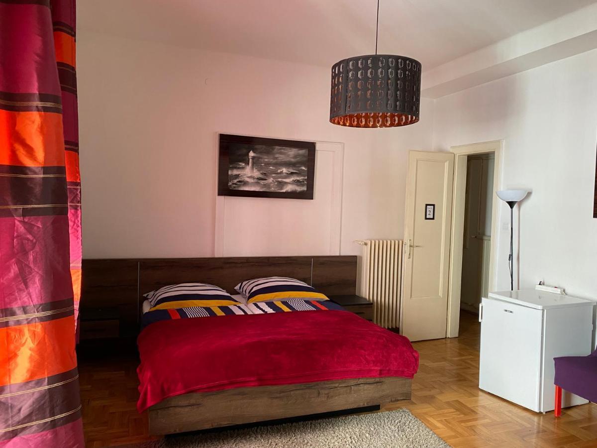 Monolit Budapest Center Guesthouse エクステリア 写真