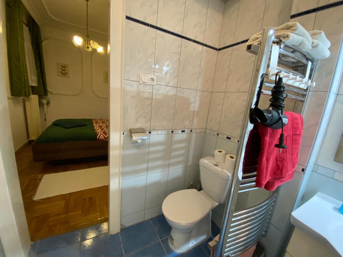 Monolit Budapest Center Guesthouse エクステリア 写真