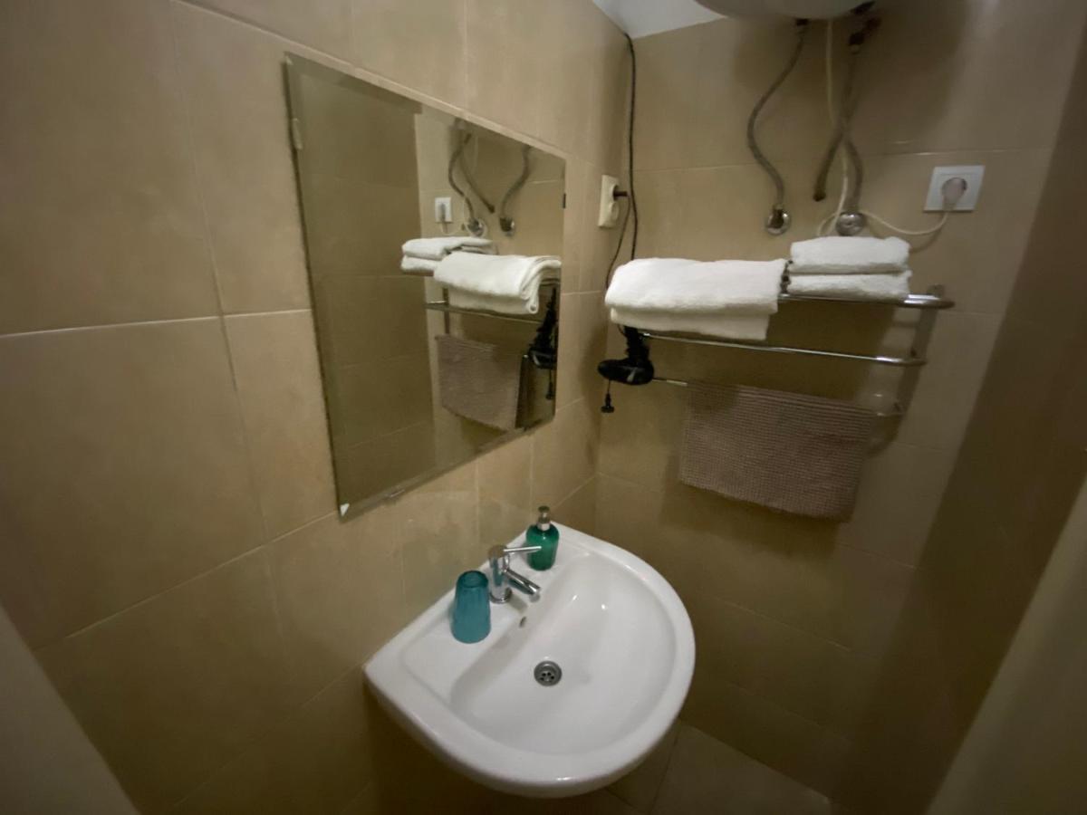 Monolit Budapest Center Guesthouse エクステリア 写真
