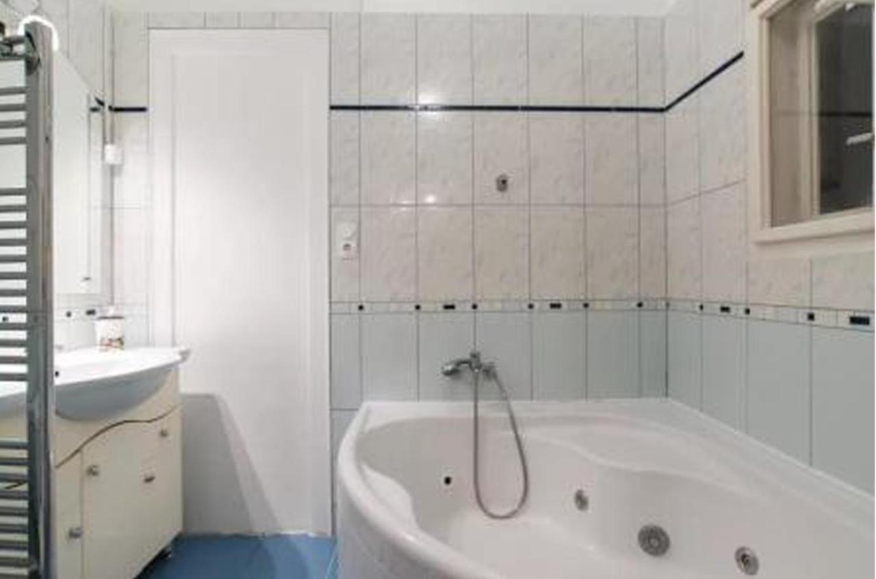 Monolit Budapest Center Guesthouse エクステリア 写真