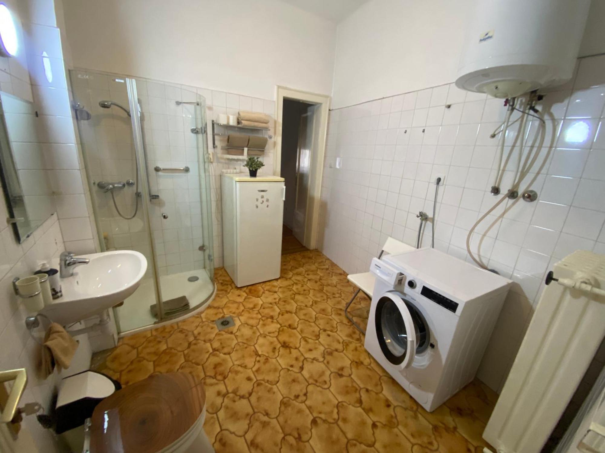Monolit Budapest Center Guesthouse エクステリア 写真